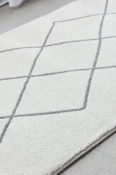 Lola Paradise Cream & Grey Modern Diamond Pattern Hallway Runner Rug